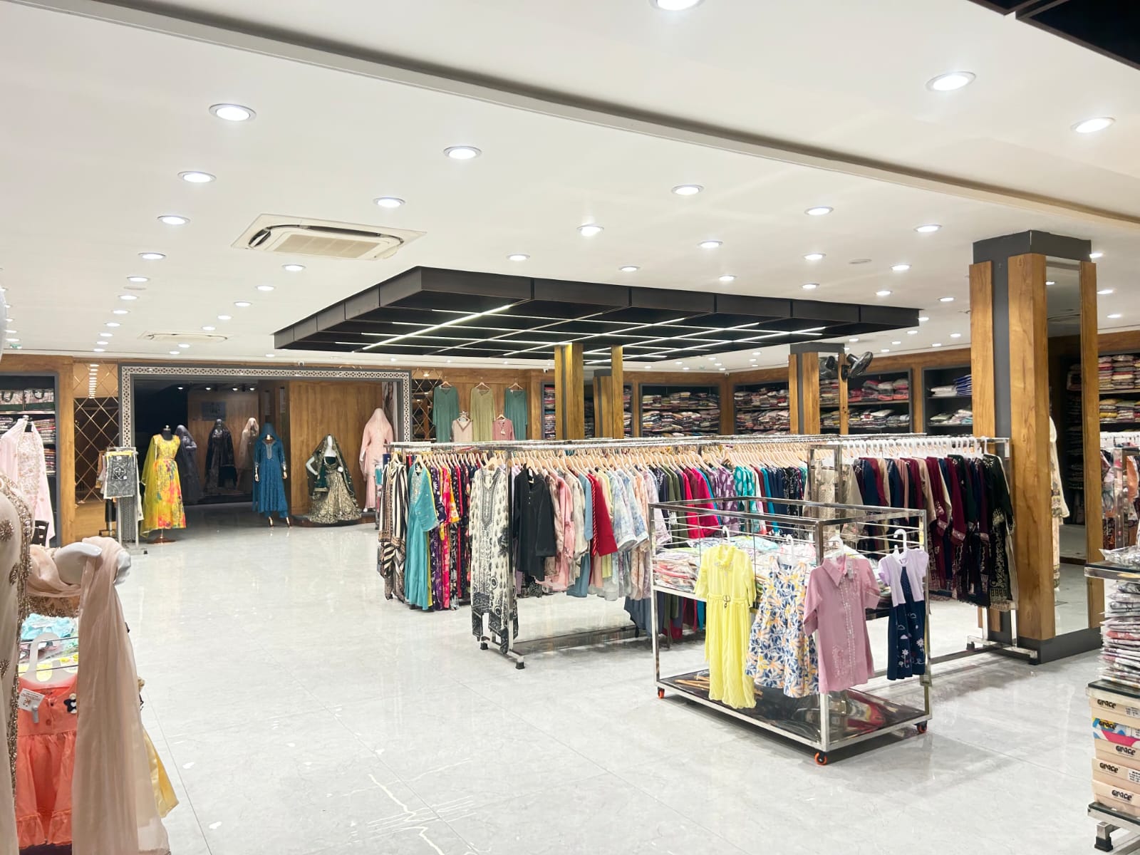 Hyderabad Shopping Mall Showroom floor